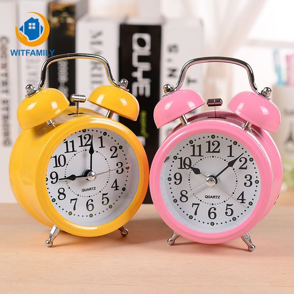 european retro student bedroom jump pin type round metal wake up clock table flower with light creative ringing alarm clock
european retro student bedroom jump pin type round metal wake up clock table flower with light creative ringing alarm clock