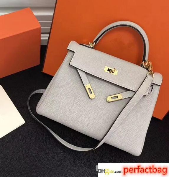 32cm 28cm 25cm 2019 big brand women totes shoulder bags with lock lady soft cowhide genuine leather fashion handbag factory wholesale
32cm 28cm 25cm 2019 big brand women totes shoulder bags with lock lady soft cowhide genuine leather fashion handbag factory wholesale