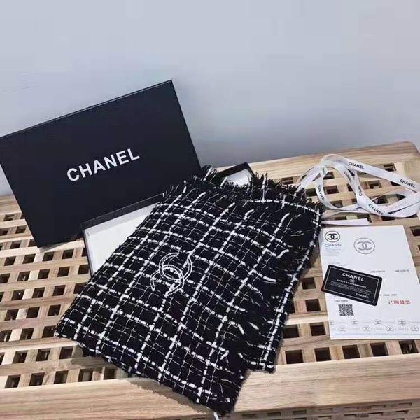 winter plaid cashmere scarf pashmina for women classic mens warm scarf fashion women imitate cashmere wool scarves 2 color, Blue;gray
winter plaid cashmere scarf pashmina for women classic mens warm scarf fashion women imitate cashmere wool scarves 2 color, Blue;gray