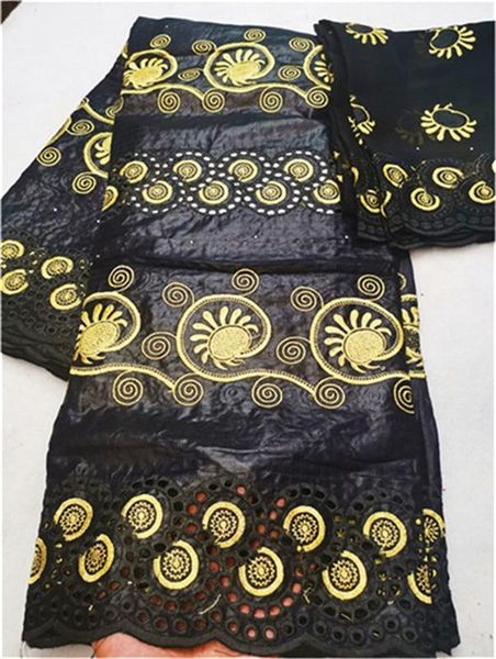 nnigerian lace farbic black and gold bazin riche getzner dubai sryle cotton guinea brocade fabric for dress 5+2yards/lot, Black;white
nnigerian lace farbic black and gold bazin riche getzner dubai sryle cotton guinea brocade fabric for dress 5+2yards/lot, Black;white