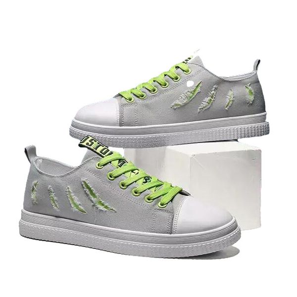 new casual shoes for men women black white breathable comfortable outdoor feather shoes sports sneakers size 40-44
new casual shoes for men women black white breathable comfortable outdoor feather shoes sports sneakers size 40-44