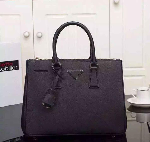 2019 fashion brand designer women handbag genuine leather ol shoulder bags handle saffiano bag lady messenger bag
2019 fashion brand designer women handbag genuine leather ol shoulder bags handle saffiano bag lady messenger bag
