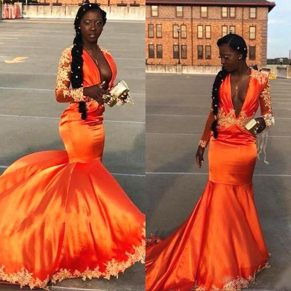 2020 african orange long sleeves prom reflective dresses deep v-neck appliques mermaid lace formal evening gowns, Black;red
2020 african orange long sleeves prom reflective dresses deep v-neck appliques mermaid lace formal evening gowns, Black;red