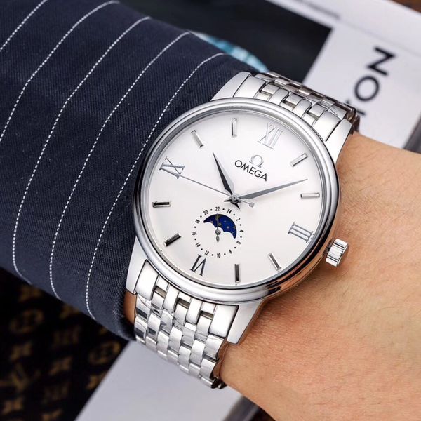 2020 classic style women watch new wristwatches size 39*11mm @112777, Slivery;brown 
2020 classic style women watch new wristwatches size 39*11mm @112777, Slivery;brown