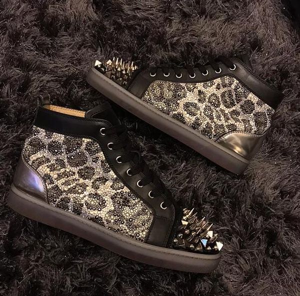 unique design leopard strass red bottom sneakers shoes men,women pik pik spikes no limit fasmous casual walking dress wedding, Black
unique design leopard strass red bottom sneakers shoes men,women pik pik spikes no limit fasmous casual walking dress wedding, Black