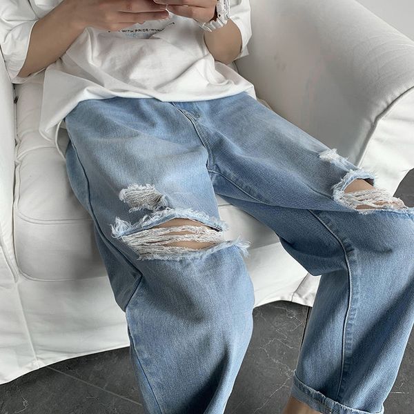 2020 spring and summer new youth popular solid color hole men's jeans fashion casual straight cropped pants black / blue
2020 spring and summer new youth popular solid color hole men's jeans fashion casual straight cropped pants black / blue