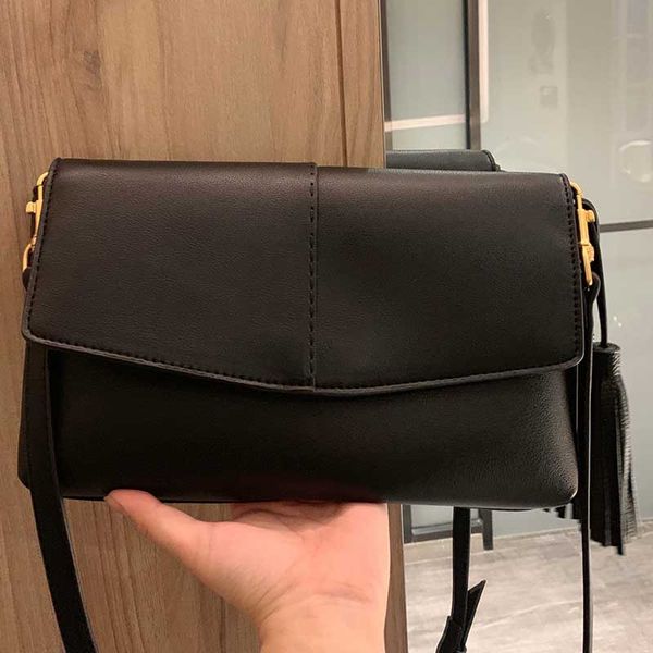 fashion crossbody handbag womens bag handbags quality shoulder bags lady wallets purse tassel handbag fast shipping
fashion crossbody handbag womens bag handbags quality shoulder bags lady wallets purse tassel handbag fast shipping