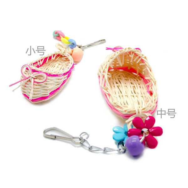 parrot hand take claw down paw toys small straw sandals small slipper can hang on cage within gnaw shoot prop
parrot hand take claw down paw toys small straw sandals small slipper can hang on cage within gnaw shoot prop
