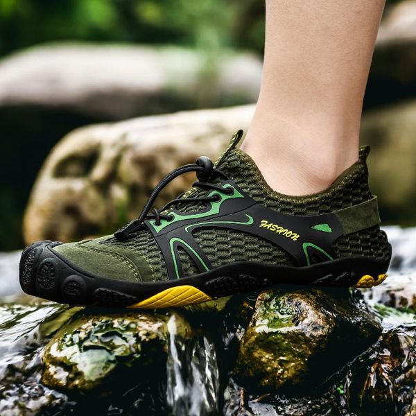 2020 summer five fingers shoes for outdoor sport aqua shoes boy girls hard-wearing upstream mens hiking sneaker hx-6913
2020 summer five fingers shoes for outdoor sport aqua shoes boy girls hard-wearing upstream mens hiking sneaker hx-6913