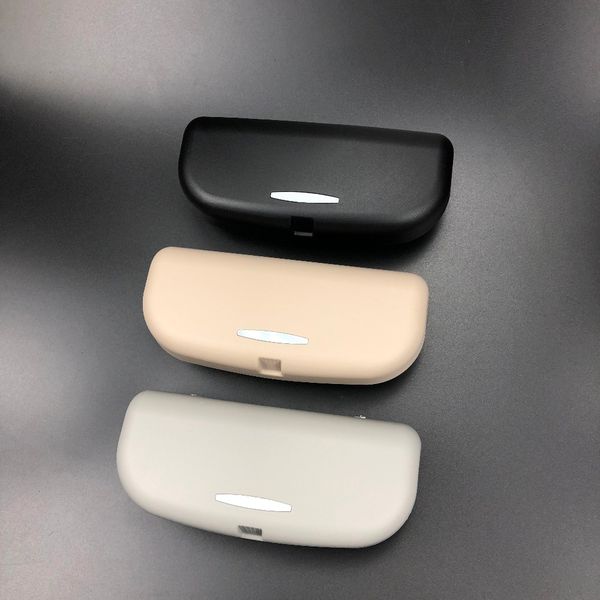 car-styling sun visor glasses case for a1 a3 a4 b6 b8 b9 a3 a5 a6 a7 a8 c5 q7 q3 q5 q5l sq5 r8 s5 s6 s7 s8
car-styling sun visor glasses case for a1 a3 a4 b6 b8 b9 a3 a5 a6 a7 a8 c5 q7 q3 q5 q5l sq5 r8 s5 s6 s7 s8