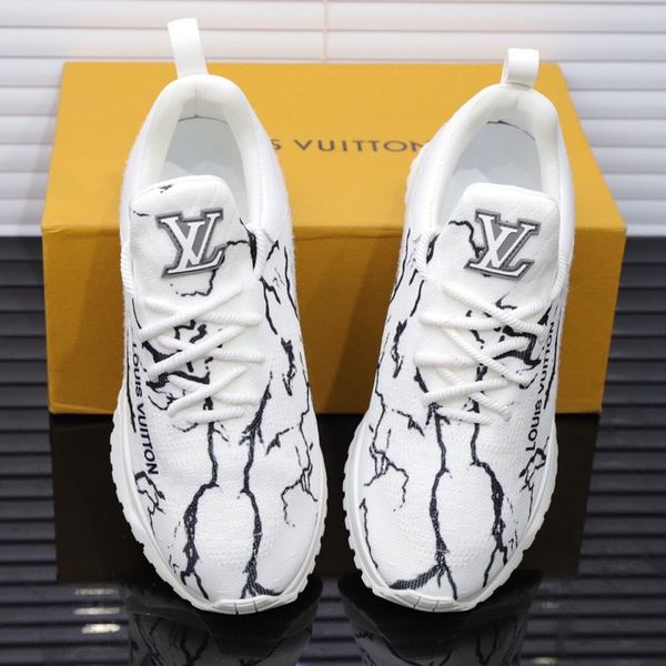 new style luxury men's women's triple fashion design platform casual sneakers jogging basketball net shoes men's shoe women's shoe mvbcf
new style luxury men's women's triple fashion design platform casual sneakers jogging basketball net shoes men's shoe women's shoe mvbcf