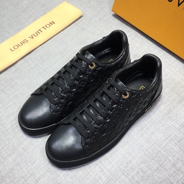the same style as the star, high-end luxury men's casual sports shoes, fashion design brands, platform men's shoes, vintage patter, Black
the same style as the star, high-end luxury men's casual sports shoes, fashion design brands, platform men's shoes, vintage patter, Black