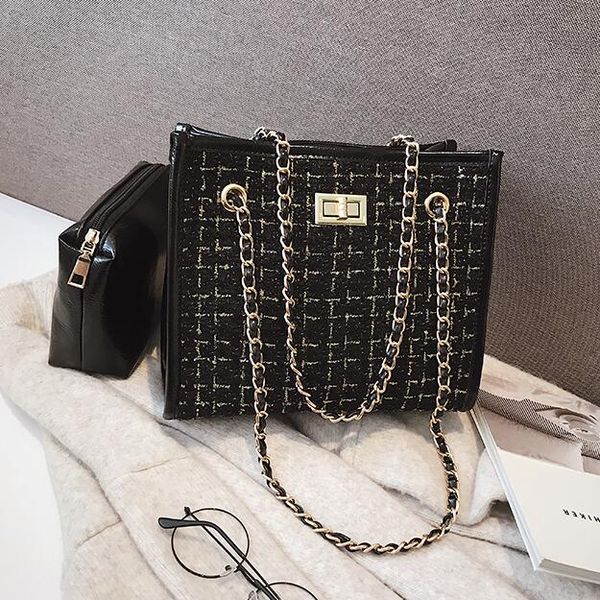 winter fashion new ladies big tote bag quality woolen women's designer handbag lock chain shoulder messenger bags large capacity/7
winter fashion new ladies big tote bag quality woolen women's designer handbag lock chain shoulder messenger bags large capacity/7