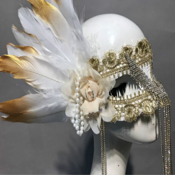 venice high-end mysterious feather mask halloween cosplay party crystal mask christmas stage catwalk exaggerated headwear, Silver
venice high-end mysterious feather mask halloween cosplay party crystal mask christmas stage catwalk exaggerated headwear, Silver