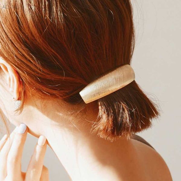 aomu new design simple metal gold silver curved brushed hairpin headbands for women girls hairclip hair washing tools barrettes, Golden;white
aomu new design simple metal gold silver curved brushed hairpin headbands for women girls hairclip hair washing tools barrettes, Golden;white