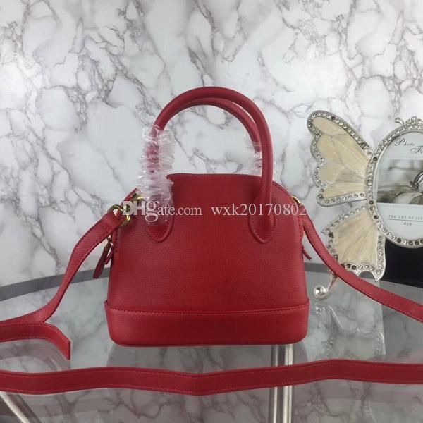 2019 the latest recommend women classic pu chains g letter pendant shoulder bag multicolor
2019 the latest recommend women classic pu chains g letter pendant shoulder bag multicolor