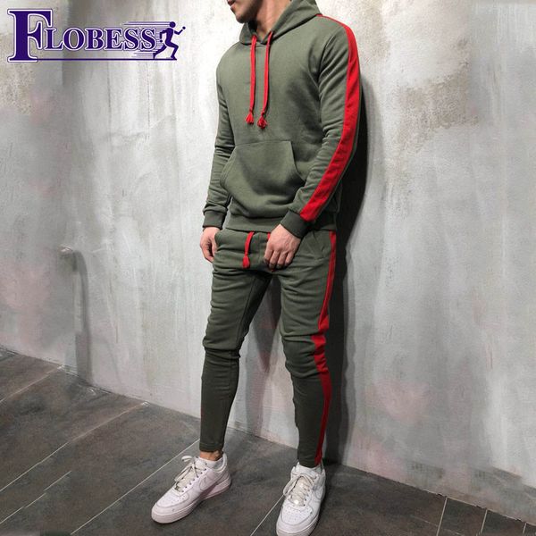 2020 autumn winter striped tracksuit men sports hooded -clothing leisure male jacket + pant man 2 piece set, Black;blue
2020 autumn winter striped tracksuit men sports hooded -clothing leisure male jacket + pant man 2 piece set, Black;blue