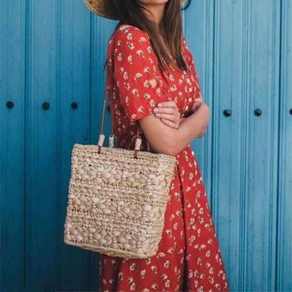 fashion designer women beach bag straw totes bag summer braided shoulder bags women shopping handbag bohemian
fashion designer women beach bag straw totes bag summer braided shoulder bags women shopping handbag bohemian