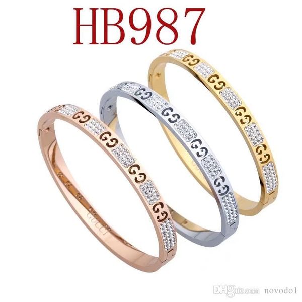 designer bracelet for women high-end quality fashion designer bangle jewelry for ladies charm bracelet with 4 colors drop shipping, Golden;silver
designer bracelet for women high-end quality fashion designer bangle jewelry for ladies charm bracelet with 4 colors drop shipping, Golden;silver