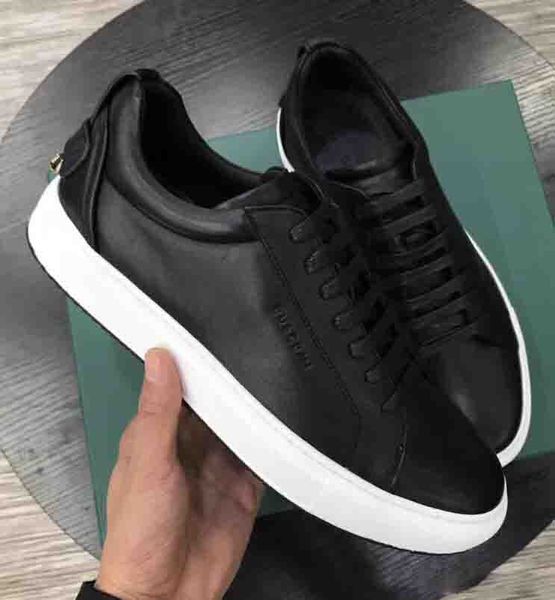 Perfect Designer Busce Shoes Повседневная Пыльная Триколор Замок Тапки Черный, Красный, Белый
Perfect Designer Busce Shoes Повседневная Пыльная Триколор Замок Тапки Черный, Красный, Белый
