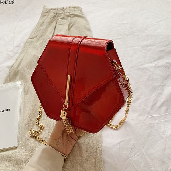 женский crossbody шестигранной сумка женщины 2020 качество кожа pu роскошные сумки конструктора sac главная дамы кисточкой плечо сумка
женский crossbody шестигранной сумка женщины 2020 качество кожа pu роскошные сумки конструктора sac главная дамы кисточкой плечо сумка