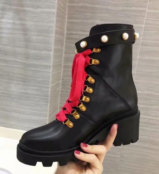 2019new brand fashion luxury designer women shoes boots superstar new retros thick heel boots luxury women shoes boots, Black
2019new brand fashion luxury designer women shoes boots superstar new retros thick heel boots luxury women shoes boots, Black