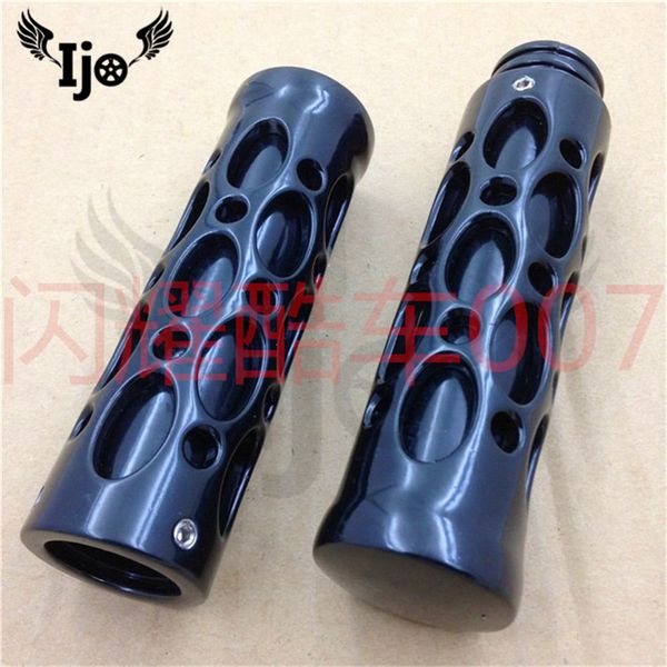motorcycle high-quality handlebar aluminium alloy professional non-slip parts unviersal 22mm 25mm motorbike handlebar grips
motorcycle high-quality handlebar aluminium alloy professional non-slip parts unviersal 22mm 25mm motorbike handlebar grips