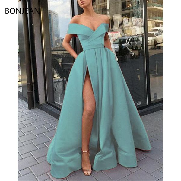 off shoulder elegant long women form charming ball gown v neck satin evening prom luxurious bodice dress layers 2019, White;black
off shoulder elegant long women form charming ball gown v neck satin evening prom luxurious bodice dress layers 2019, White;black