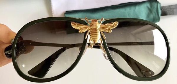 wholesale- sunglasses for men women designer popular fashion big summer style with the bees uv protection lens come with case, White;black
wholesale- sunglasses for men women designer popular fashion big summer style with the bees uv protection lens come with case, White;black