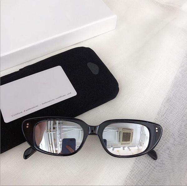 new fashion women sunglasses 4s095 men sunglasses simple and generous men sun glasses outdoor uv400 protection eyewear with case, White;black
new fashion women sunglasses 4s095 men sunglasses simple and generous men sun glasses outdoor uv400 protection eyewear with case, White;black