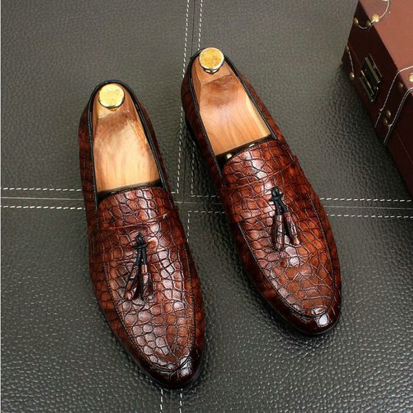 big size 47 men flats leather oxfords formal shoes men dress shoes handmade brogue style paty leather wedding a51-11, Black
big size 47 men flats leather oxfords formal shoes men dress shoes handmade brogue style paty leather wedding a51-11, Black