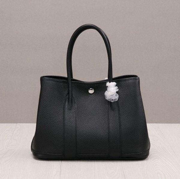 hbp female leather shoulder bag handbag high-capacity litchi grain head layer cowhide garden package size 36 cm women totes purses handbags
hbp female leather shoulder bag handbag high-capacity litchi grain head layer cowhide garden package size 36 cm women totes purses handbags