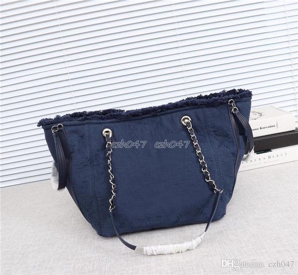 fashion bags genuine leather shoulder victoire bag women shoulder lady handbags bag 9092
fashion bags genuine leather shoulder victoire bag women shoulder lady handbags bag 9092