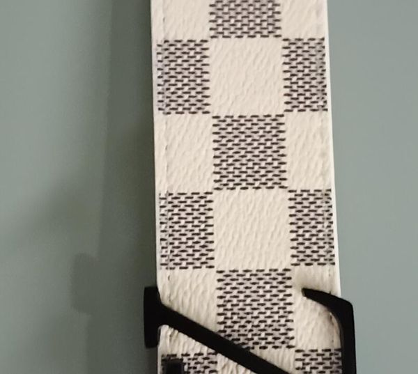 new womens belt fashion designer round casual ladies belts for jeans modeling belts without buckles leather belt, Black;brown
new womens belt fashion designer round casual ladies belts for jeans modeling belts without buckles leather belt, Black;brown