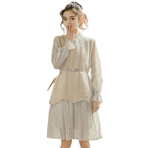2019 spring autumn womens v-neck knit sweater vest + petal sleeve lace dress sets solid color female casual 2 pieces suits j130, White
2019 spring autumn womens v-neck knit sweater vest + petal sleeve lace dress sets solid color female casual 2 pieces suits j130, White