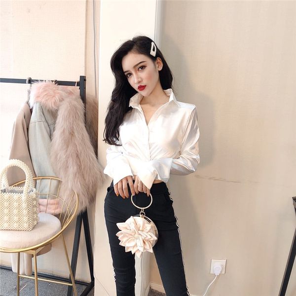 white shirt womens 2020 spring new fashion temperament long-sleeved shirt cross navel waist short shirt tide
white shirt womens 2020 spring new fashion temperament long-sleeved shirt cross navel waist short shirt tide