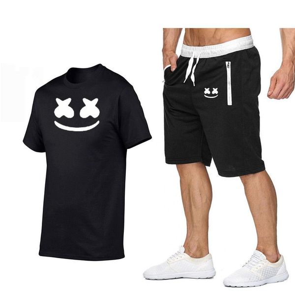 Men straight loose short-sleeved shorts suit summer new Korean casual cotton short-sleeved t-shirt
Men straight loose short-sleeved shorts suit summer new Korean casual cotton short-sleeved t-shirt