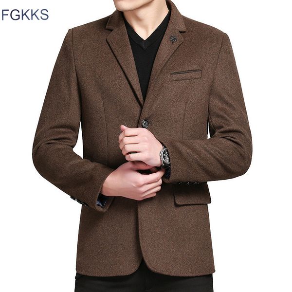fgkks men autumn wool coat men's casual solid color multi-pocket slim fit wool blends woolen pea coat male trench overcoat, Black
fgkks men autumn wool coat men's casual solid color multi-pocket slim fit wool blends woolen pea coat male trench overcoat, Black