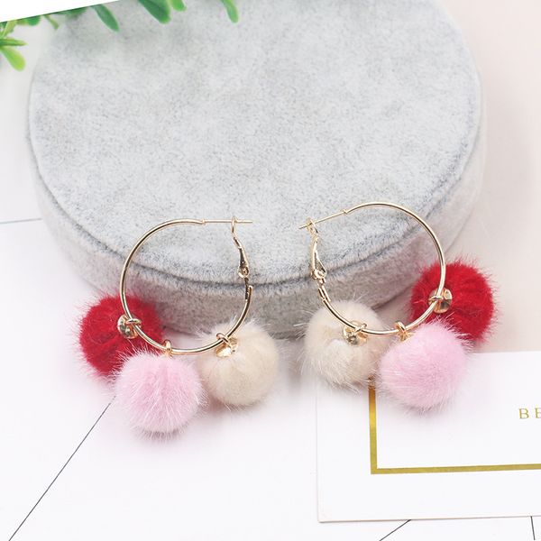 gold big circle alloy earrings sweet cute hair ball earrings fashion for women winter jewelry, Golden;silver
gold big circle alloy earrings sweet cute hair ball earrings fashion for women winter jewelry, Golden;silver