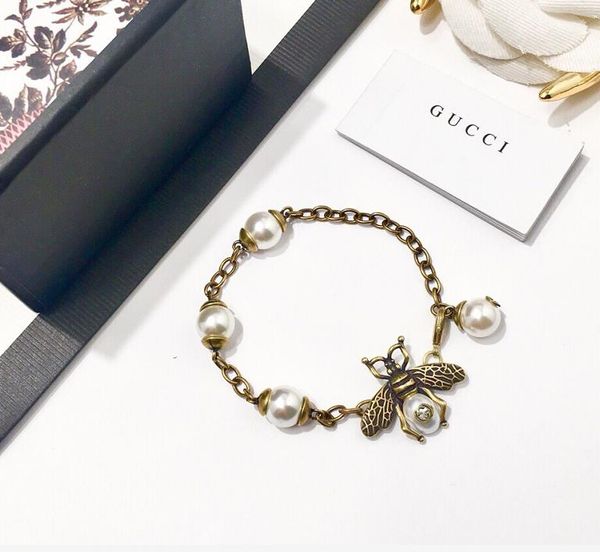 luxury designer bee pearl bracelet jewelry for women 2020 new vintage brand designer copper pearl charm bracelets n419, Golden;silver
luxury designer bee pearl bracelet jewelry for women 2020 new vintage brand designer copper pearl charm bracelets n419, Golden;silver
