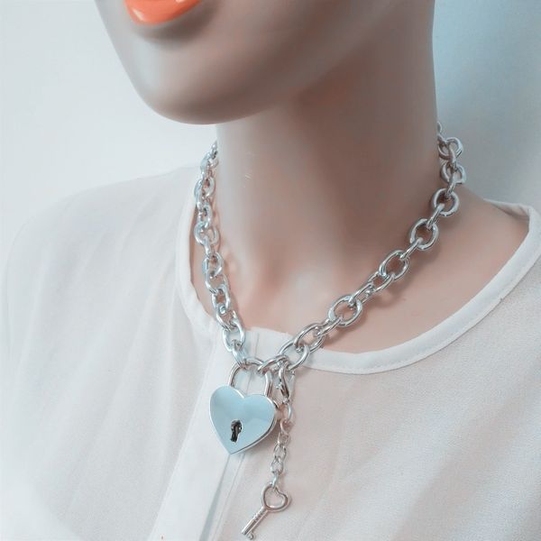 new product discount women fashion handmade heart padlock & key chain necklace punk choker collar belt torques club party, Silver
new product discount women fashion handmade heart padlock & key chain necklace punk choker collar belt torques club party, Silver