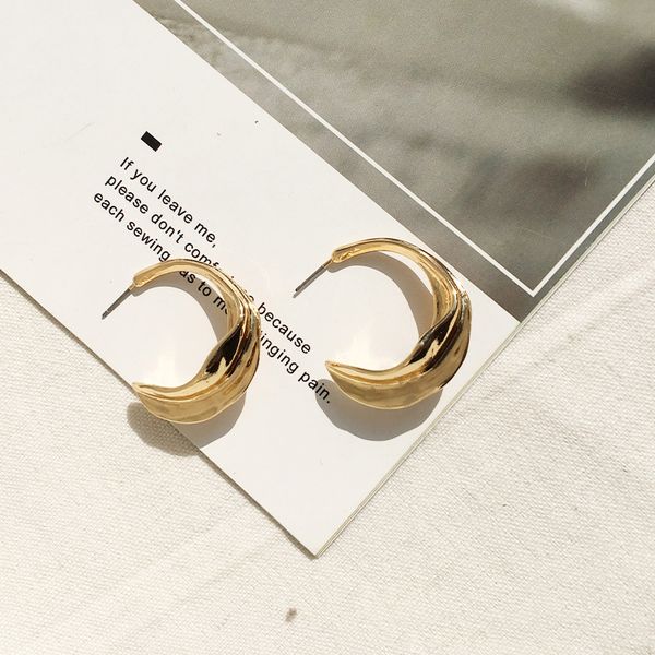 hoop & huggie wtltc gold color metal c shaped earrings for women minimalist geometric big irregular twisted hoops, Golden;silver
hoop & huggie wtltc gold color metal c shaped earrings for women minimalist geometric big irregular twisted hoops, Golden;silver