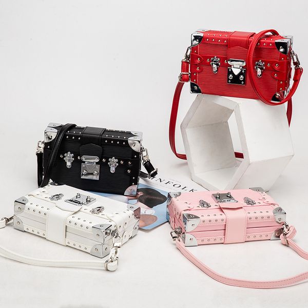 box bags for women 2020 new style shoulder crossbody handbag for beach party travel ladies fashion purses
box bags for women 2020 new style shoulder crossbody handbag for beach party travel ladies fashion purses
