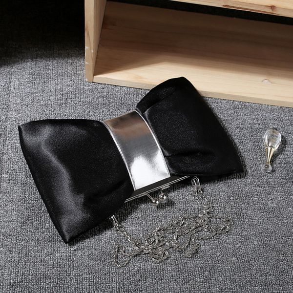 new tide bow pu fashion chain dinner bag clutch bag diagonal small female bride black
new tide bow pu fashion chain dinner bag clutch bag diagonal small female bride black