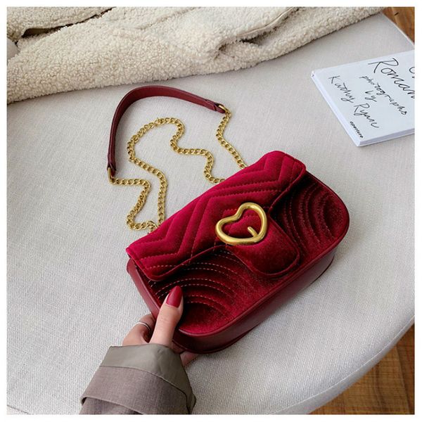 retro velvet leather crossbody bags for women 2019 small shoulder messenger bag lady designer luxury lock handbags
retro velvet leather crossbody bags for women 2019 small shoulder messenger bag lady designer luxury lock handbags
