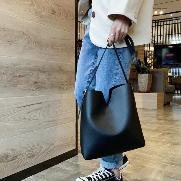 2pc women's spring new bag fashion shoulder messenger bag large capacity shoulder messenger bags ladies pu purse#s
2pc women's spring new bag fashion shoulder messenger bag large capacity shoulder messenger bags ladies pu purse#s