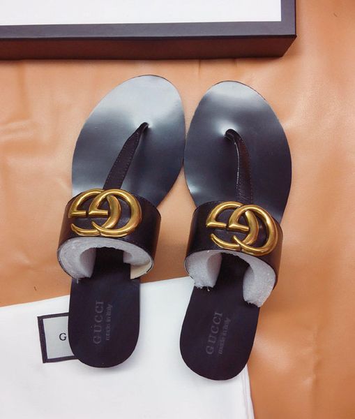 Europe and the united tate new pla tic chain beach hoe candy color jelly andal chain flat bottomed out andal 35 43, Black
Europe and the united tate new pla tic chain beach hoe candy color jelly andal chain flat bottomed out andal 35 43, Black
