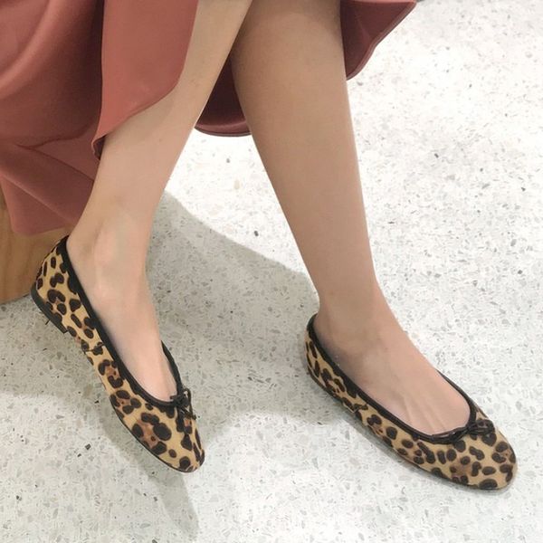 leopard flock single shoes woman bow-tied shallow loafers new comfort slip on lazy moccasins leisure round toe ballet flat shoes, Black
leopard flock single shoes woman bow-tied shallow loafers new comfort slip on lazy moccasins leisure round toe ballet flat shoes, Black