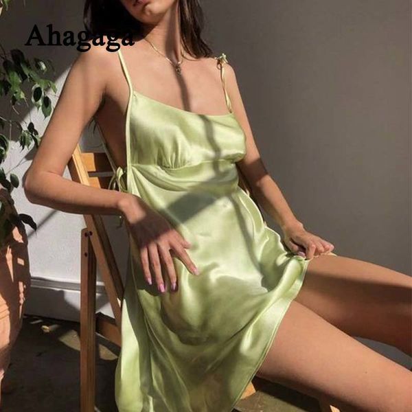 2020 spring summer dress women solid spaghetti strap backless hollow out bandage nightclub women mini dresses female robes, Black;gray
2020 spring summer dress women solid spaghetti strap backless hollow out bandage nightclub women mini dresses female robes, Black;gray