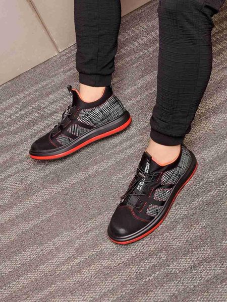 2020 high qaulitys men sports shoes breathable mesh black walking male casual wan2, Black;red 
2020 high qaulitys men sports shoes breathable mesh black walking male casual wan2, Black;red